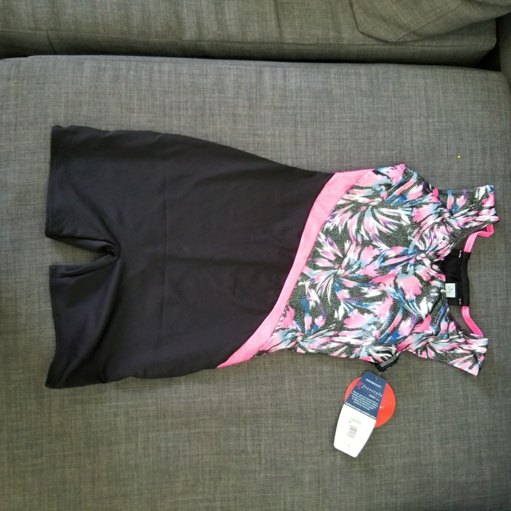 NWT Danskin Freestyle girls leotard